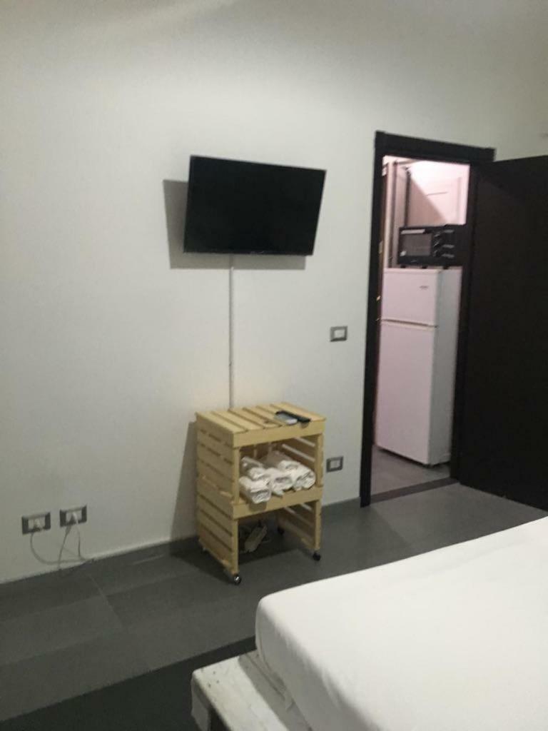לצ'ה Ateneo Apartments Centro Storico מראה חיצוני תמונה