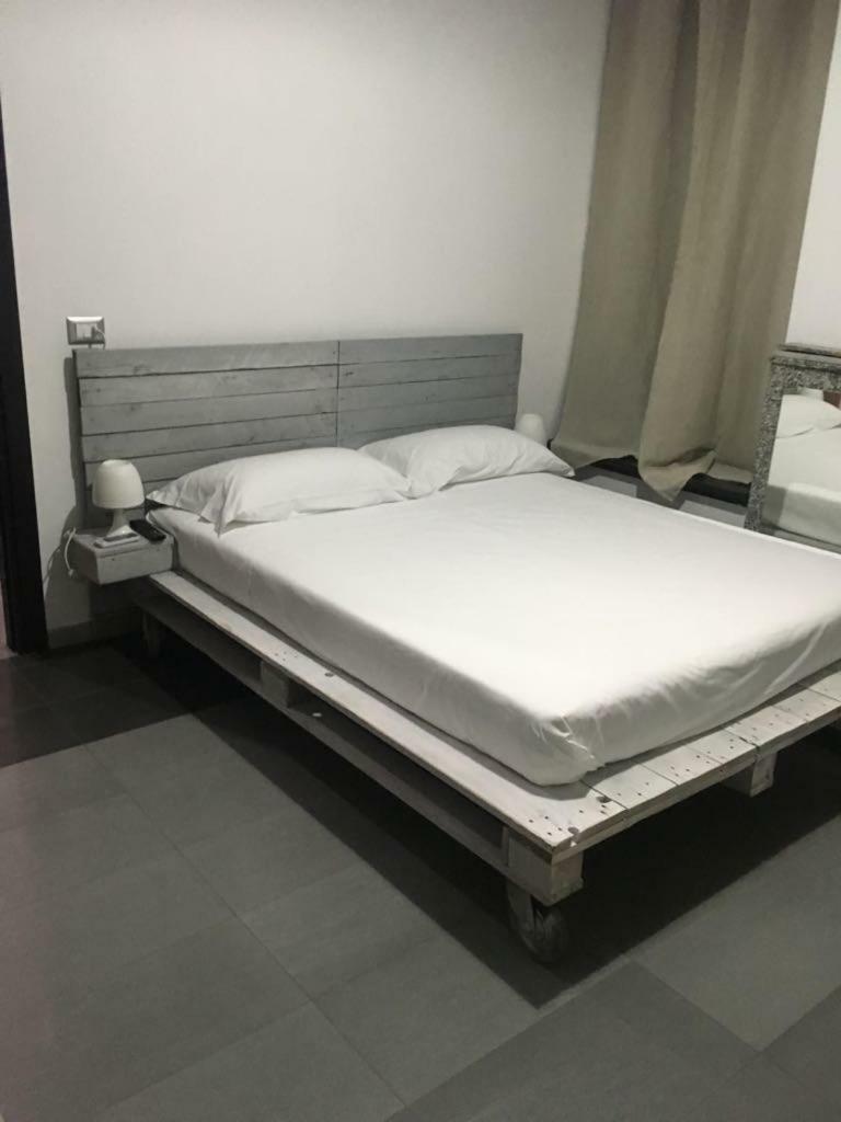 לצ'ה Ateneo Apartments Centro Storico מראה חיצוני תמונה